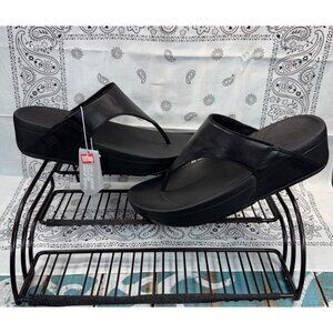 NWT FitFlop Sandals Women Sz 6 Black Leather Lulu Wedge Thong Toe Post Flip Flop